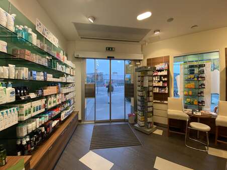 Rotunden-Apotheke-Wien-5283.JPG Rotunden-Apotheke-Wien-5283.JPG